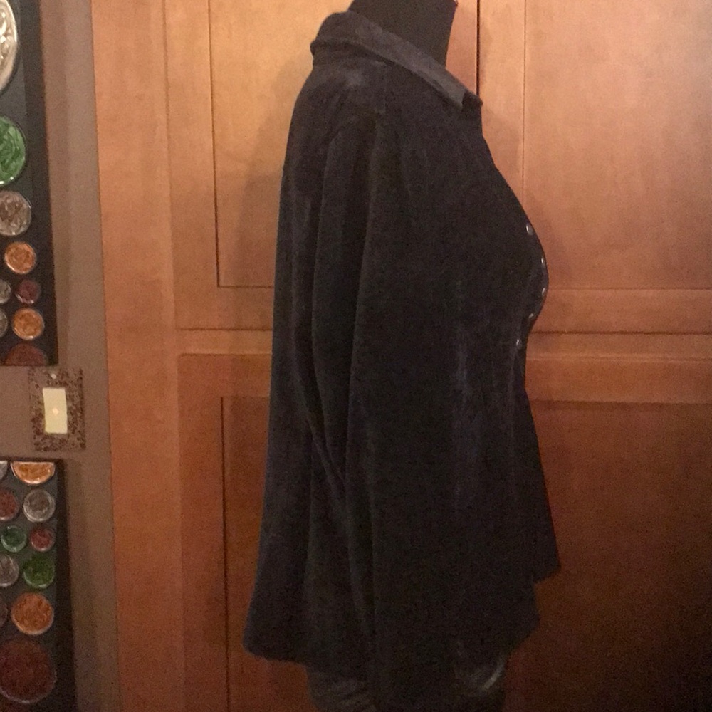 Jacket - Picture 3 of 5